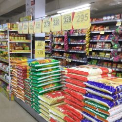 All types of groceries products 
