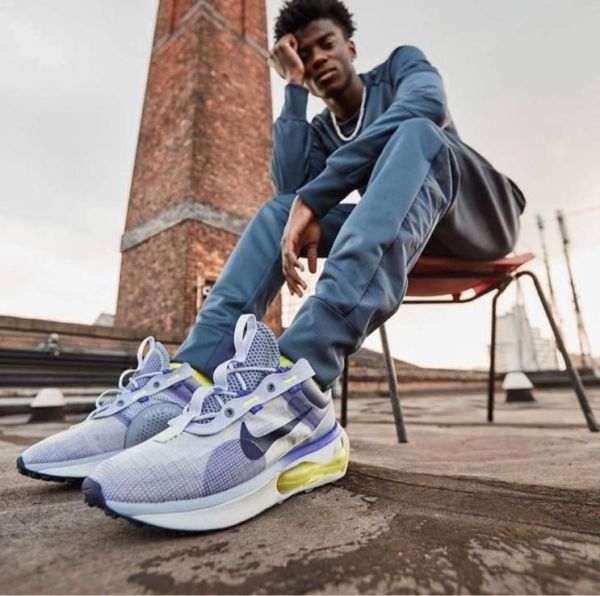 Nike Air Max 2021