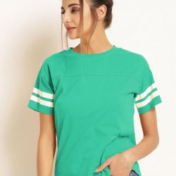 Comfy Partywear Women Tops & Tunics