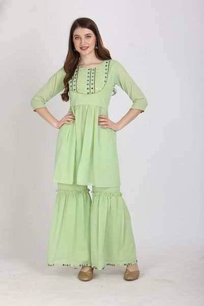 Sarara kurti