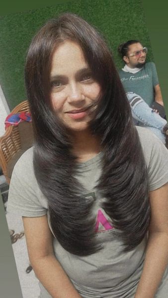 Female Haircut 99 -rs  only ??insta I'd:- vasimrazakhan786