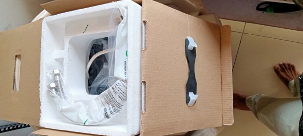 AO SMITH GEASER One year warranty