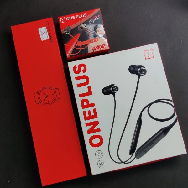 *ALL  NEW  ONEPLUS  WATCH  COMBO*    MADE  WITH LOVE  FOR  ONEPLUS  LOVERS    ? HIGHEST  QUALITY  ONEPLUS  WATCH      -  AMLOED  DISPLAY    -  High Quality  Touchs     -  Calling      -  Small  logo      -  1:1   WATCH   ?  ONEPLUS  BULLETS X       -  PREMIUM QUALITY  NECKBAND     -  LONG  BATTERY  BACKUP   ? ONEPLUS  EARPHONES    *RATE ::  2999 PLUS  SHIPPING*    NOTE : PLEASE  DO NOT  COMPRE   CHEAP  QUALITY   WATCH  WITH  SIMILAR  PACKING    THIS  IS  PREMIUM 1:1  