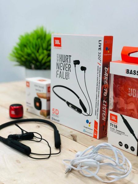 *JBL COMBO*   ?COMBO ITEMS:-   1) JBL SPEAKER (Quality Sound, Random Colour)  2) JBL Wired Earphone (Random Colour)  3) JBL Neckband (Superb Sound)  *Rate : 1350 free shipping