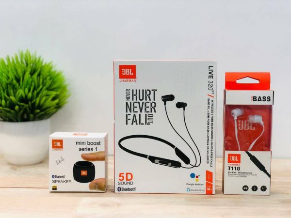 *JBL COMBO*   ?COMBO ITEMS:-   1) JBL SPEAKER (Quality Sound, Random Colour)  2) JBL Wired Earphone (Random Colour)  3) JBL Neckband (Superb Sound)  *Rate : 1350 free shipping