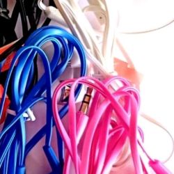 Wired Headphones & Earphones