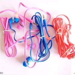Wired Headphones & Earphones