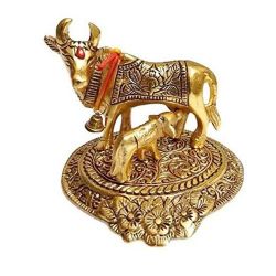 Cow and Calf Statues