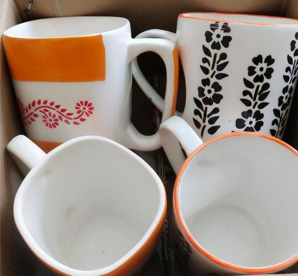 Classic Coffee Mugs & Milk Jugs (4 Pcs set) 