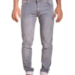 Ravishing Latest Men Jeans