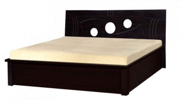 Queen size bed 