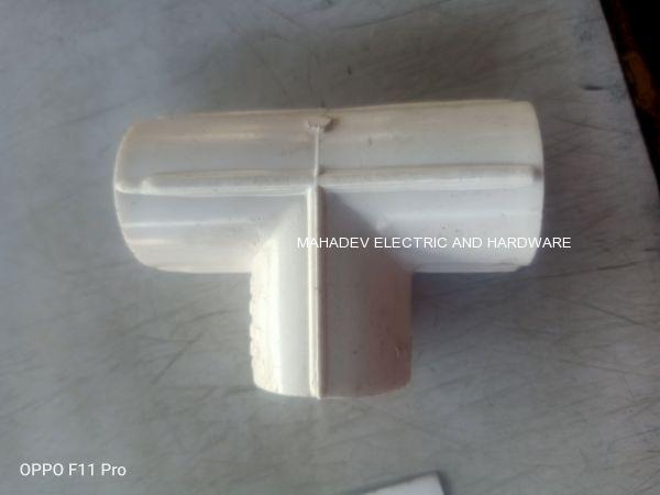 1/2 UPVC TEE