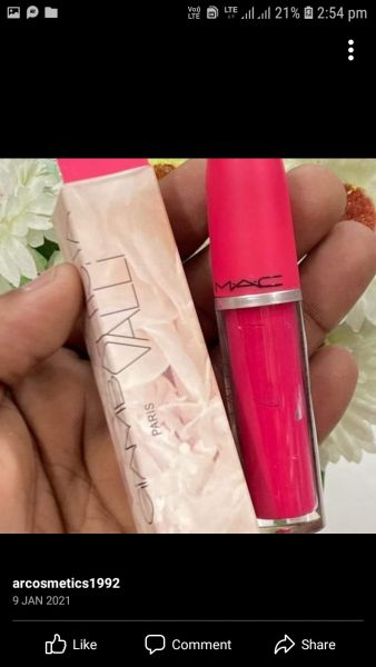 Waterproof lipsticks (1 dark +1 light) combo pack of 2