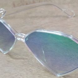 STYLISH SUNGLASSES FOR WOMEN