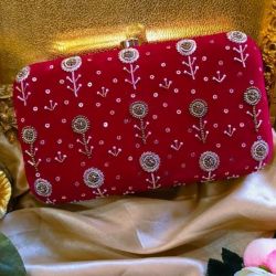 Stylish handmade clutchs