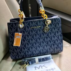 Michal Kors Cynthia