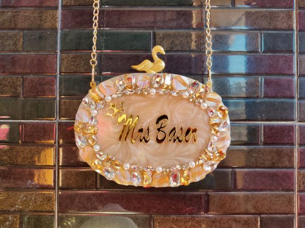 Marble look resin clutches