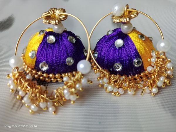 Silkthread earing
