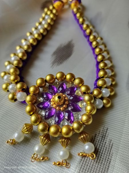 Silk thread with pearl and kundan beads neck choker
