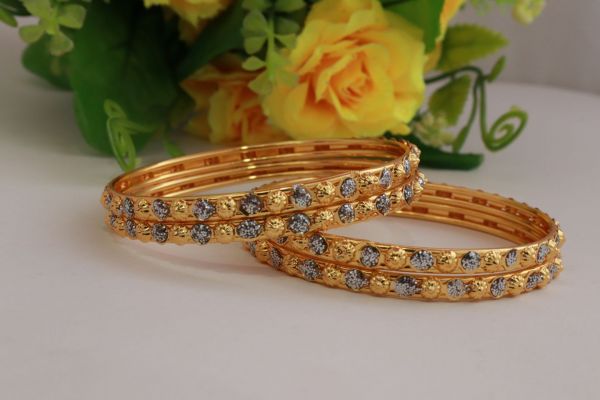 Mor Bangles