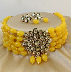 Beautiful Premium Quality Choker Neaklace With Beautiful Earrings  