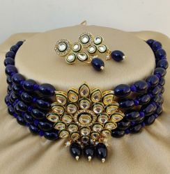 Beautiful Premium Quality Choker Neaklace With Beautiful Earrings  