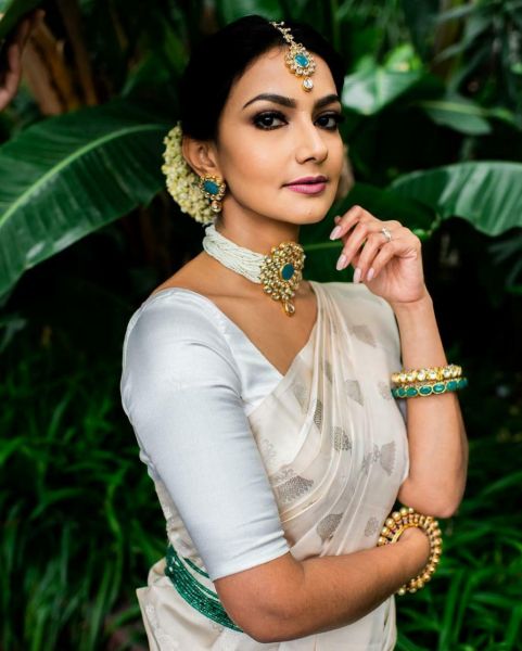 Apple Lichi Silk With Waving And Nice Extra Ordinary Latest Soft Silk Sarees