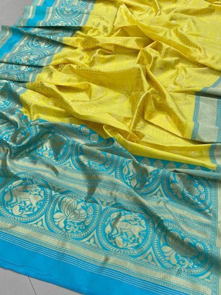 Different Designer Rich Pallu And Jacquard Work On All Over The Soft Silk Saree