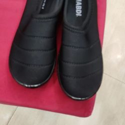 Women's office wear mojri (black) 