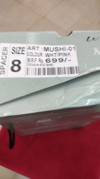 Fashionable girls sports shoes (white-pink) 