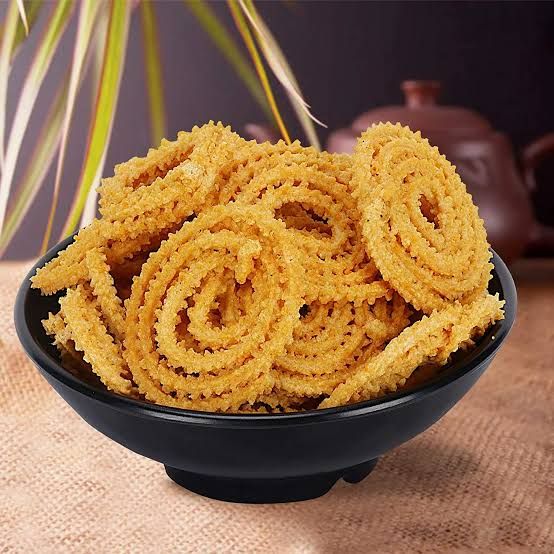Butter sada chakli