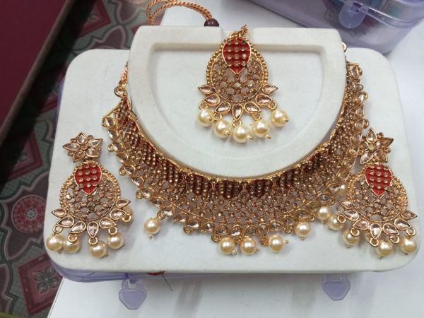 3 Pice Jewellery set.