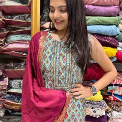 Pant pair with dupatta 