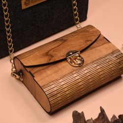 WOODEN  BEG