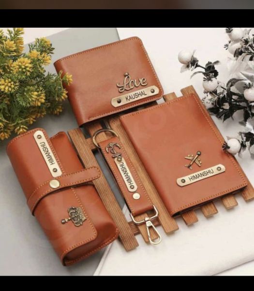 Men’s pursh set with name