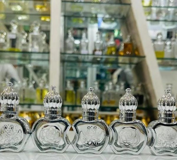 Fancy and unique bottles for perfume 