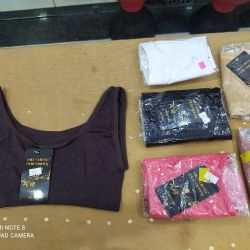 Imported fabric sports bra . size - 30-32 strechable, comfortable colour-6