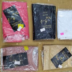 Imported fabric sports bra . size - 30-32 strechable, comfortable colour-6