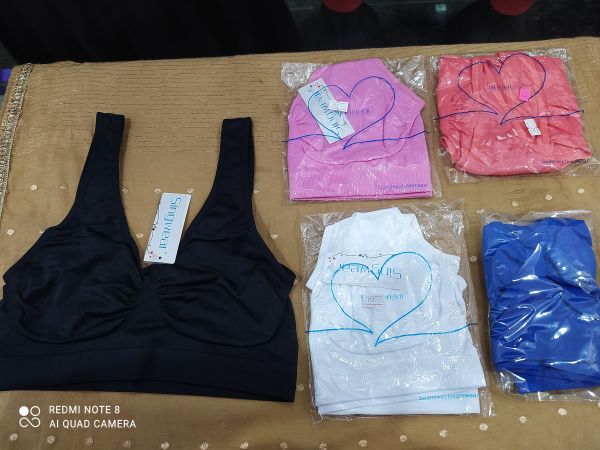 Long v neck sports bra , imported fabric, colour-5 ,size- 32-36-