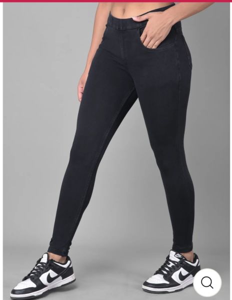 COMFORT LADY REGULAR FIT DENIM JEGGINGS(BLACK)