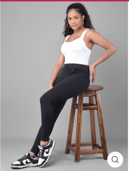 COMFORT LADY REGULAR FIT DENIM JEGGINGS(BLACK)
