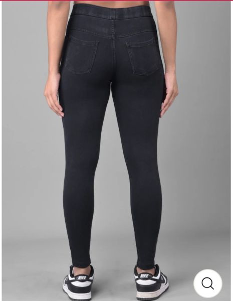 COMFORT LADY REGULAR FIT DENIM JEGGINGS(BLACK)