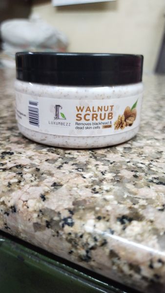 Walnut scrub 100gm
