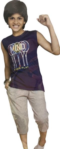 ch fashion slvless t shirts and capri set age 2 year to 6 year