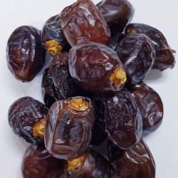 Dried Black Dates 